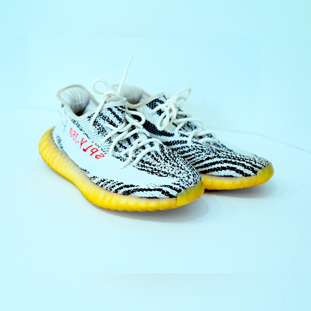 Yeezy Boost 350 Zebra